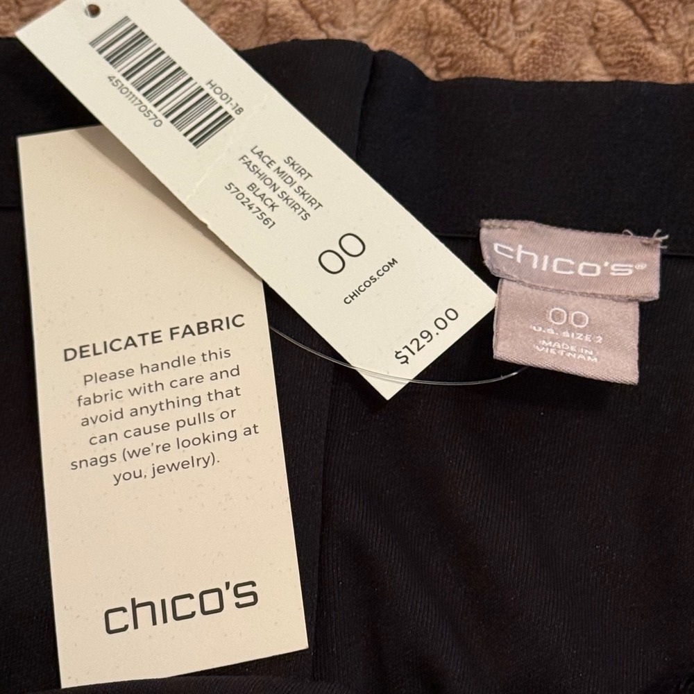 Chico's Black Lace Midi Skirt Floral Scalloped Hem NWT Size 00/S Whimsigoth - Picture 7 of 10